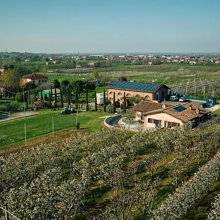 La Corte D'emilio Bed & Breakfast