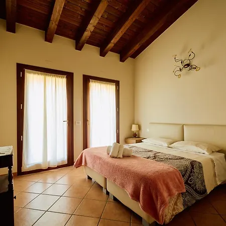 Bed & Breakfast La Corte D'emilio Vignola (Emilia-Romagna)
