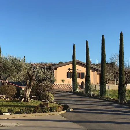 فندق مبيت وإفطار La Corte D'emilio فينيولا