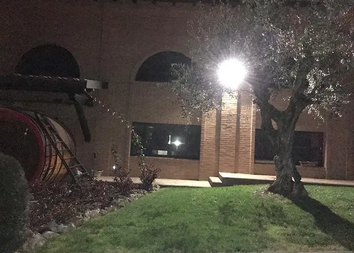 La Corte D'emilio 3*